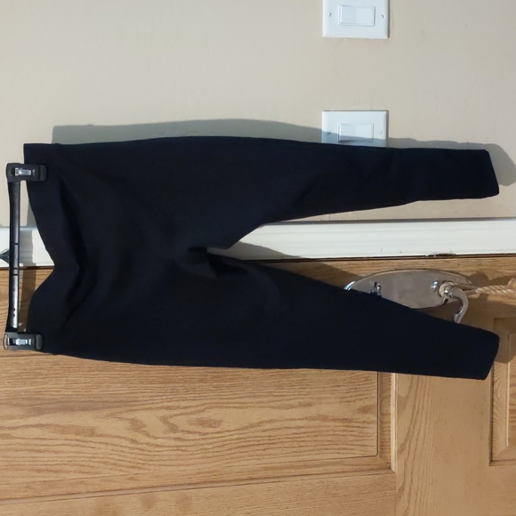 Torrid, size 0/L/12 black slashed premium leggings - Picture 5 of 5